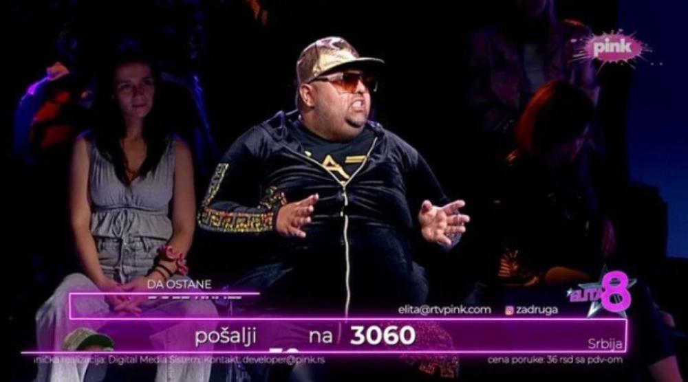 Đole gledao u dlan i sledio sve! Aneli upozorio na tešku bolest, a njemu rekao da umire u šezdesetoj - Nastao muk