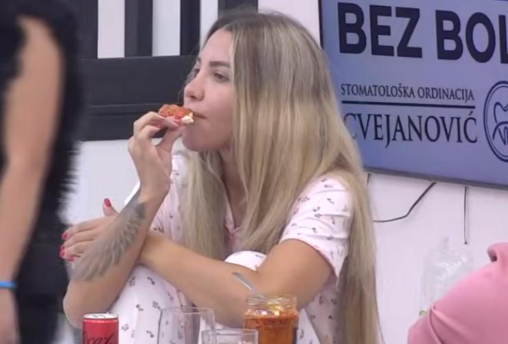 FILIP CAR SE PRIBLIŽIO ANELI! Traži joj da ozbiljno porazgovaraju, pomenuo i Đukića: Ako se ne pomiriš sa njim... (VIDEO)