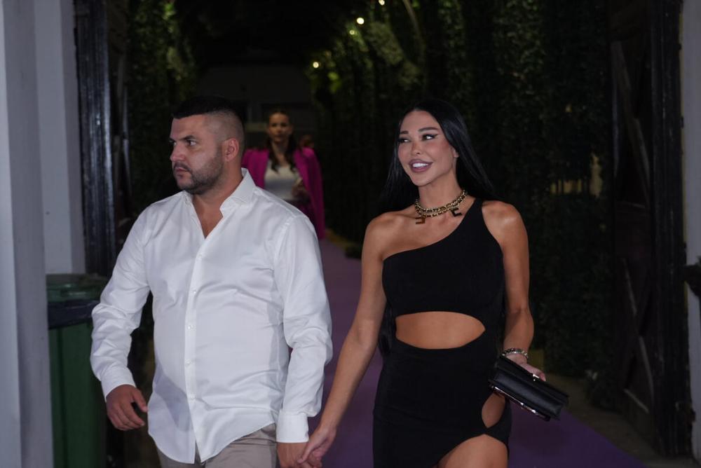 MAJA I ASMIN SE POVUKLI, A SAD JE SVIMA JASNO U KAKVOM SU ODNOSU! Fotografija govori više od reči