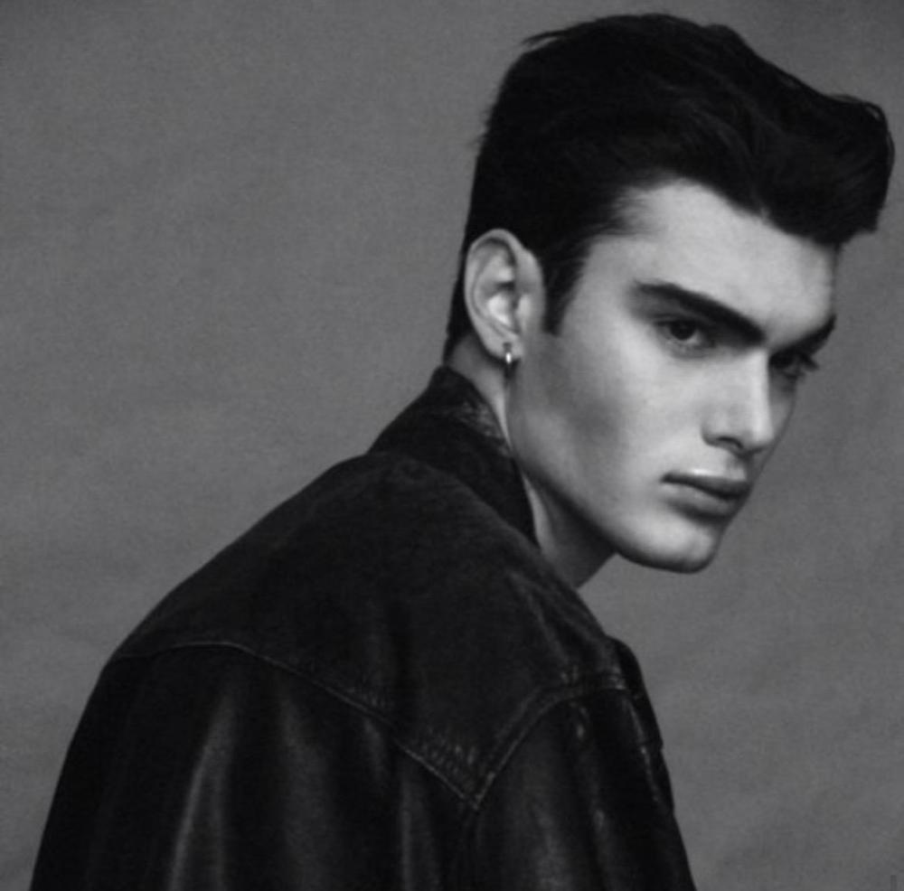 KAKO JE TOMA PANIĆ POSTAO NAJPLAĆENIJI ARMANIJEV MODEL Spavao na klupici, nikoga nije poznavao, a onda se desio obrt: Sve mračne tajne svetskog džet-seta