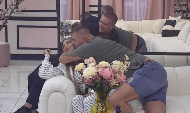 "TI SI MOJA LJUBAV!" Elita 10 samo što je počela, a već sve pršti od emocija