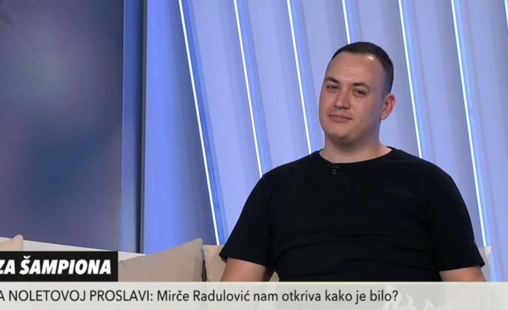 OVAKVU FOTOGRAFIJU MIRČE RETKO OBJAVLJUJE! Pokazao majku sa tek rođenom ćerkicom Elenom, prizor topi srca (FOTO)