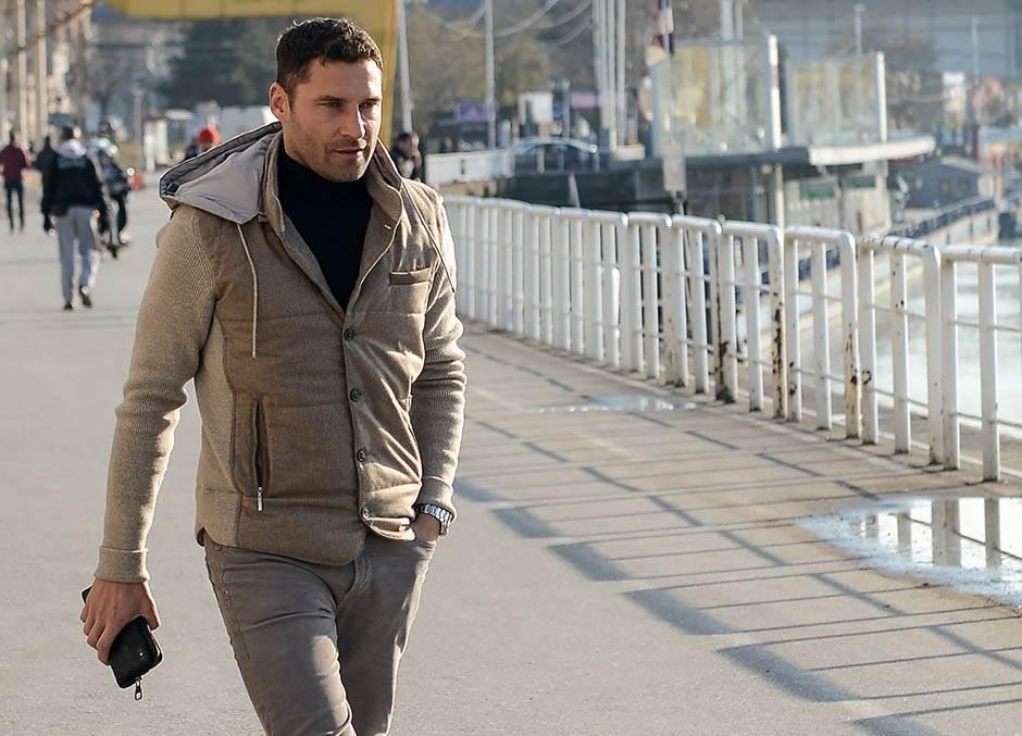 Duško Tošić danas ima milione, a nekad je živeo u siromaštvu: Majka ove rijaliti učesnice mu je davala da jede