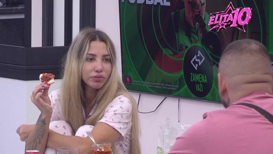Nekoliko 'Dabrica' fora i već je gotova: Car u par poteza obrlatio Aneli, Đukić bi pozeleneo od muke da vidi ovaj prizor! (VIDEO)