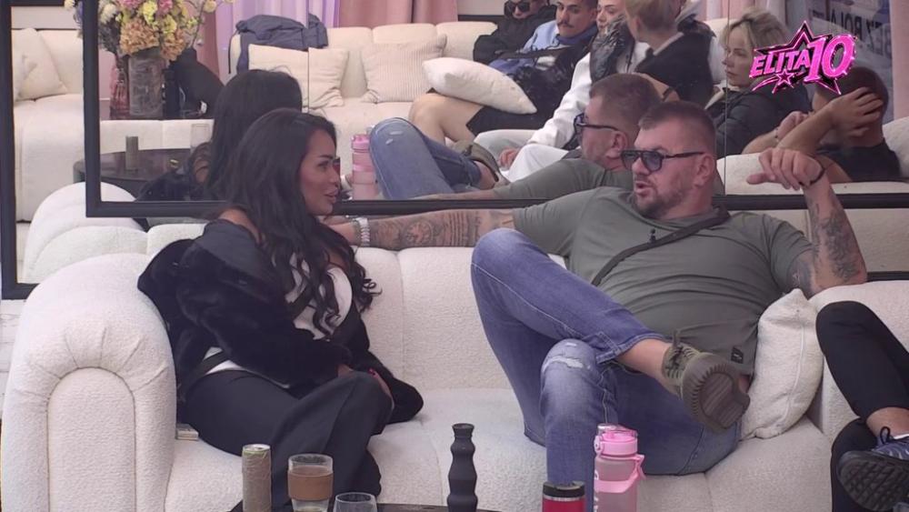 Predao sam se: Janjuš pokušava na sve načine da omekša Sandru i da je osvoji, stavio joj sve karte na sto! (VIDEO)