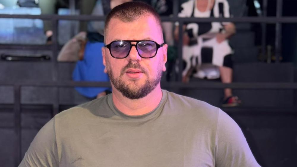 Ovo je atakt na moj mozak: Janjuš za Pink.rs progovorio o svom odnosu sa Vanjom, pa otkrio šta misli o Uroševoj promeni pola! (VIDEO)
