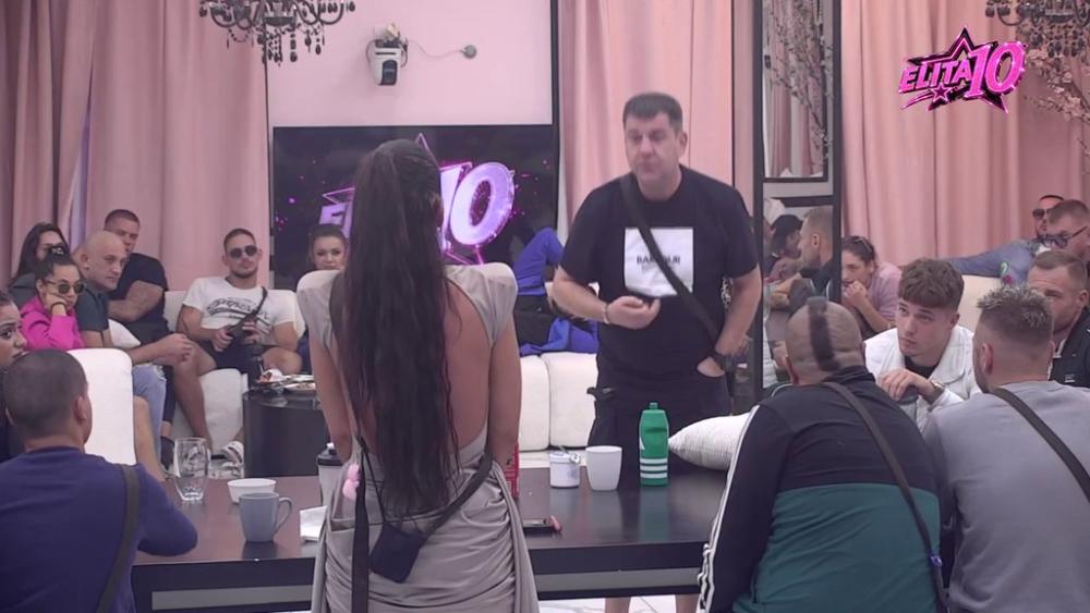 Rekao sam da je sumnjiva: Marinković smatra da Slađana Krnjajić krije svoju seksualnost, poslao poruku Mahiru! (VIDEO)