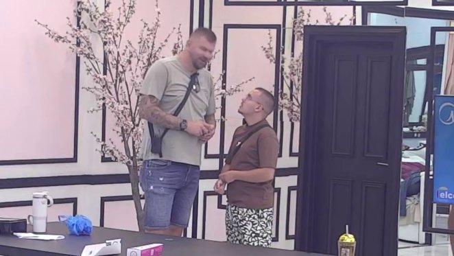 Ona će njega uništiti: Janjuš sve sigurniji u Đukićev debakl zbog Aneli, sprema kokice da gleda komediju! (VIDEO)