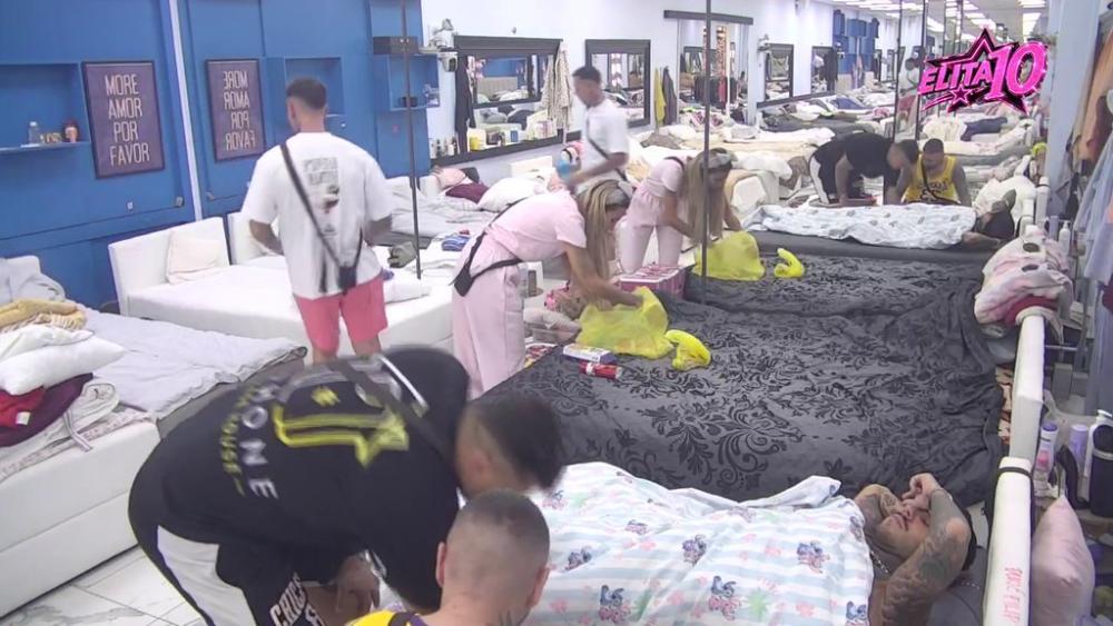 Nema šanse meni nešto da promakne: Aneli ponosna na sebe jer je družini Pere Kvržice kupila svu hranu! (VIDEO)