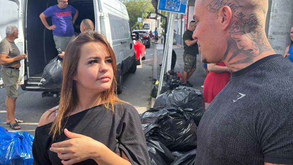 Prvi ljubavni par i pre početka Elite 10? Leon bacio oko na maloletnu Jovanu, ona se istopila (VIDEO)