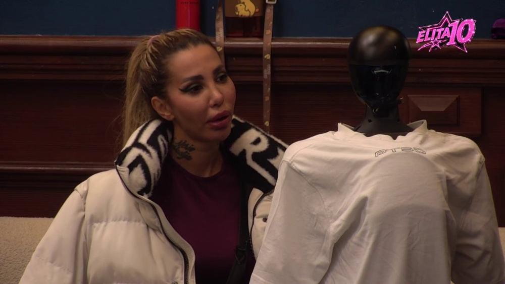 Odmah pokušala da se opere: Aneli se svim silama brani zbog krađe piva Filipa Cara! (VIDEO)