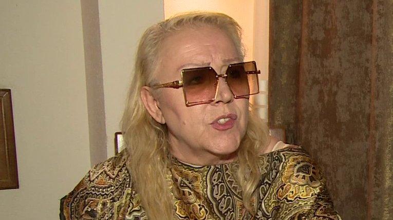 IMALA ŠTA DA KAŽE! Zorica Marković u ulozi MODNOG ŽIRIJA, pohvalila Karleušu i Brunclikovu, pa potkačila Viki i Indiru: Smršaj bre...