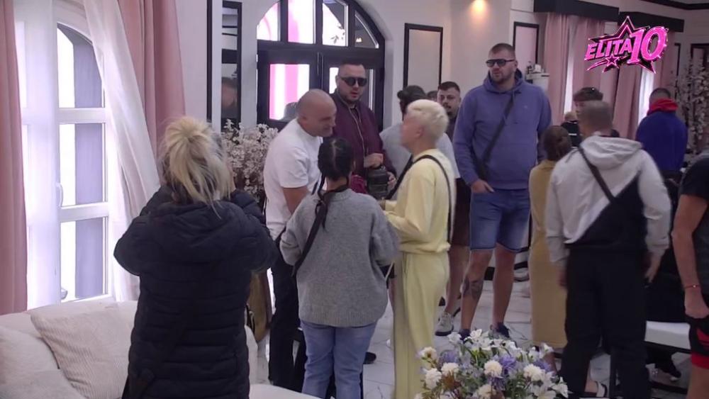 Hitno obaveštenje! Stojin sin mora odmah da napusti Belu kuću, evo i zbog čega (VIDEO)