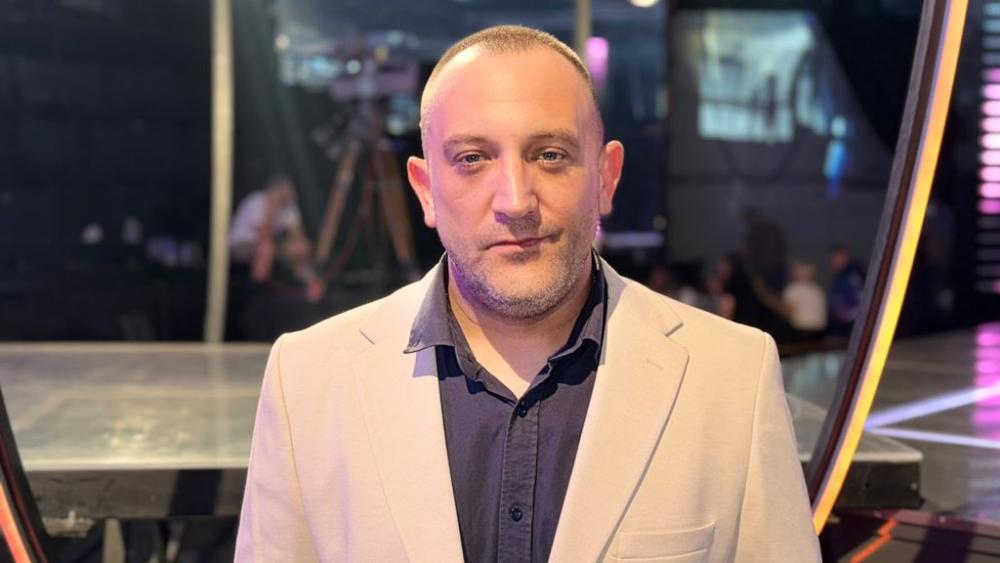 BIO SAM MALI KAD... Stojin sin pred ulazak u Elitu 10 za Pink.rs progovorio o BOLNOM DETINJSTVU, pa otkrio PIKANTERIJE iz karantina (FOTO+VIDEO)