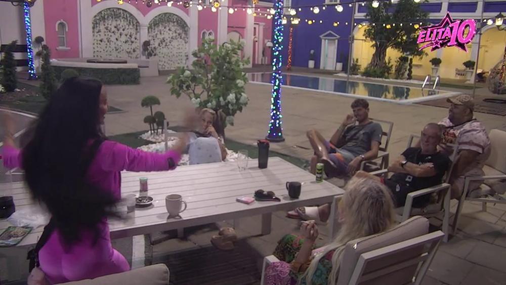 Slađa će da meša kukovima, a ostali nek mese hleb: Hit scena u Beloj kući (VIDEO)