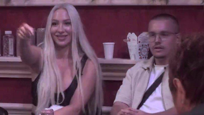 Hit! Dača i Glorija dali sve od sebe da Laura povuče prvi potez i obrati se Đukiću, ona popustila (VIDEO)