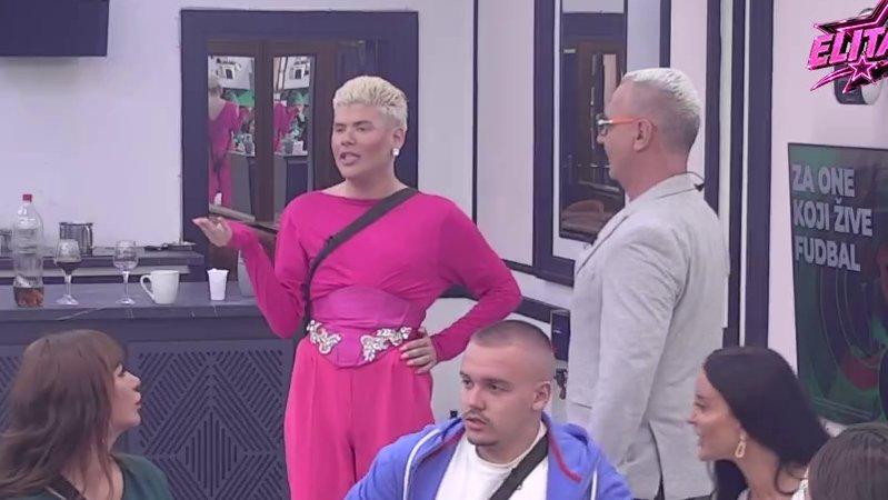 Laura spušta loptu sa njom! Uroš opleo po Gloriji, pa dao svoj sud o njenom odnosu sa Markom Osmakčićem: Varao je sa Stanijom!  (VIDEO)