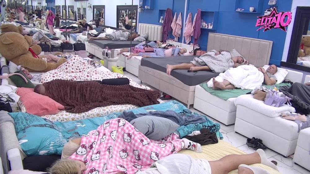 Oglasio se Veliki šef: Takmičari ostali u šoku (VIDEO)
