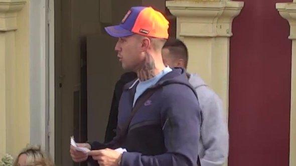 Praštala je više puta: Mateja pecnuo Anđelu preko Gastoza, ona skočila kao oparena: To nije istina, imaš pik na njega (VIDEO)