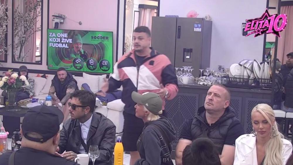 MORA DA SE MENJA: Terza tvrdi da Aneli i Đukić nemaju perspektivu, stavio im do znanja KOJI IM JE NAJVEĆI problem (VIDEO)