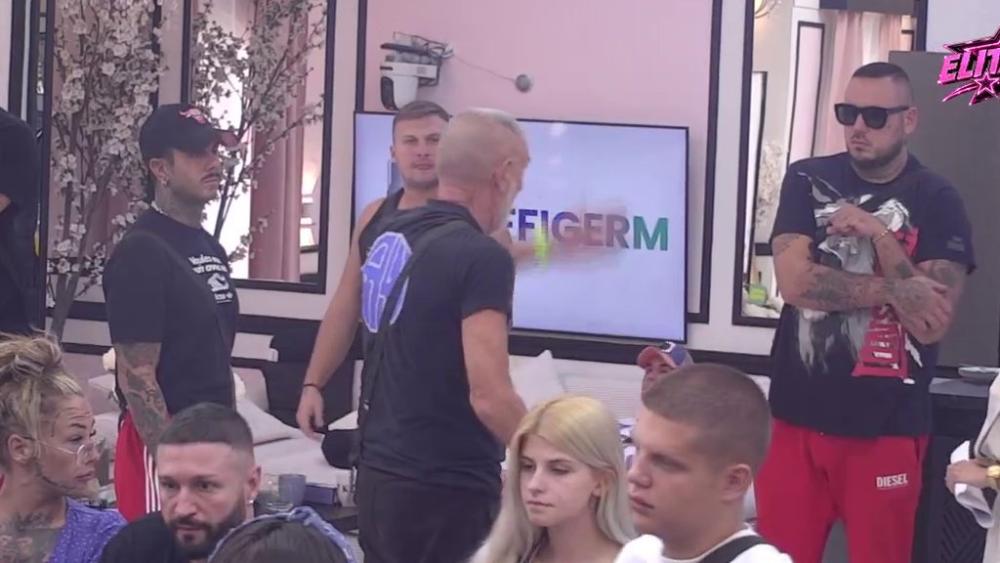 Karambol u Eliti: Aneli pred svima raskinula s Đukićem, njega drugovi unakazili za sva vremena! (VIDEO)