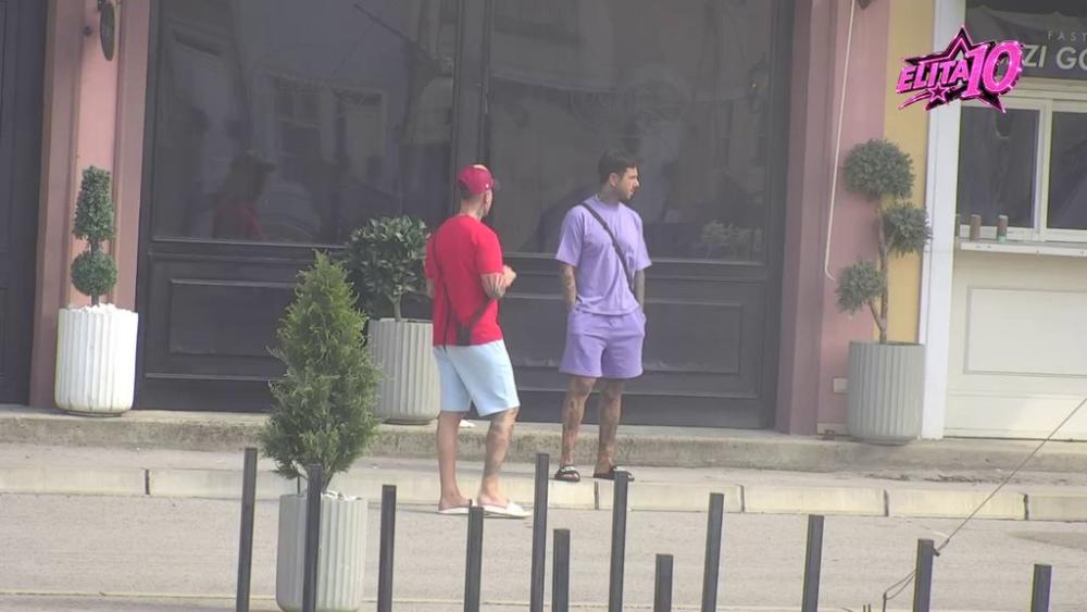 Neko ti devojku naziva DABRICA, VATRENA POMORANDŽA! Mateja prijateljski iskritikovao Đukića, on se jadao zbog Aneli (VIDEO)