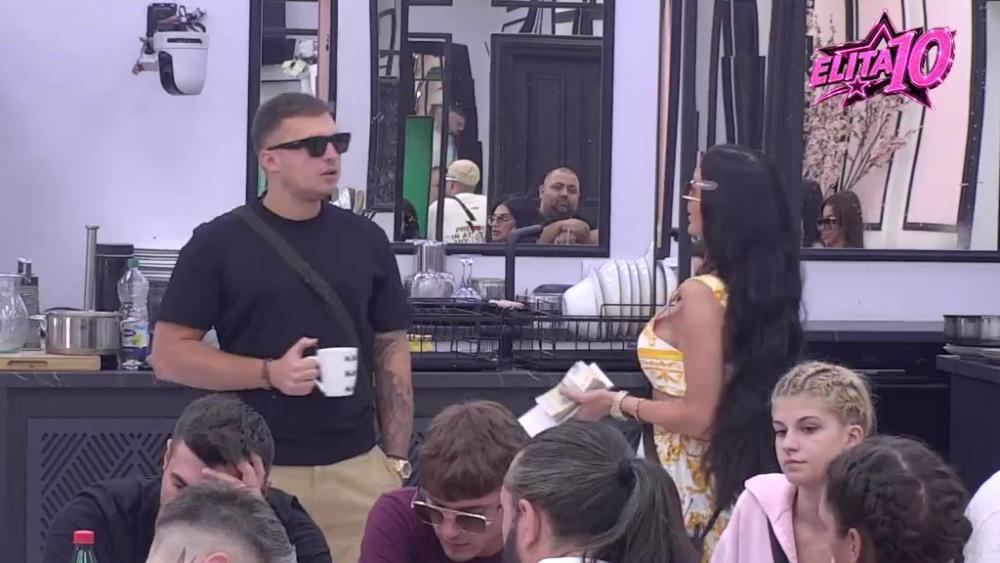 Slađa Poršelina dala pun gas: Karića vređa na sve načine, on se još jednom posprdao s njom! (VIDEO)