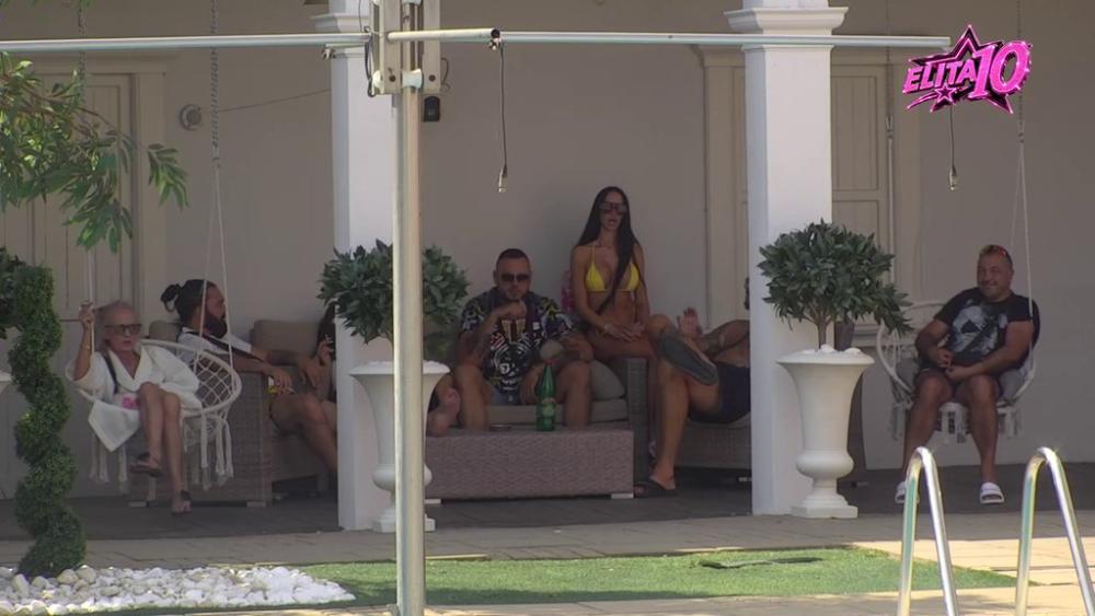 Više mu ne smeta ni Nora, ni Grofica! Caru, Janjušu i Poršelini glavna tema Aneli i Đukić, sažaljevaju njegov slučaj (VIDEO)
