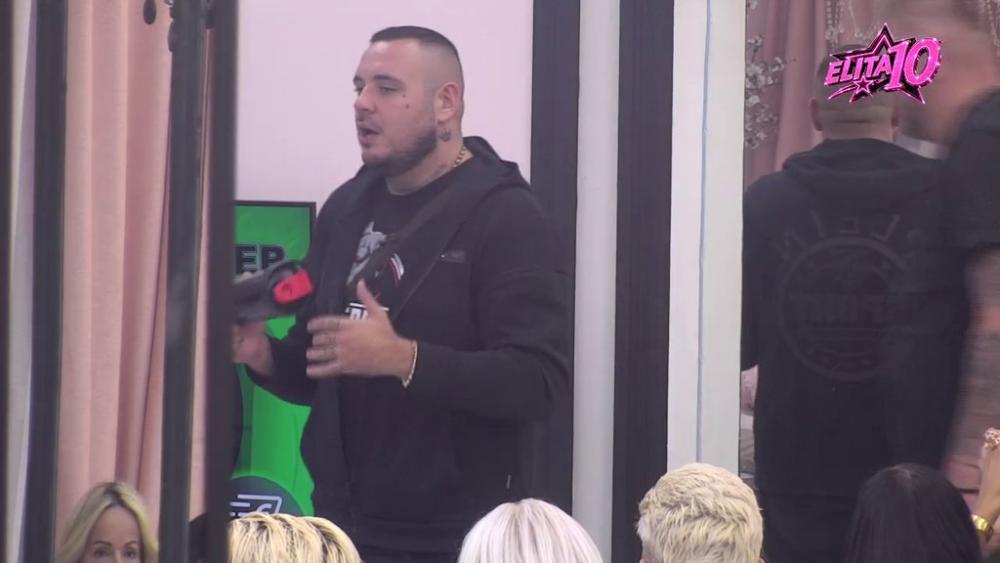 Ovaj trenutak su svi čekali: Car progovorio o svojim osećanjima prema Anđeli, pa spomenuo razloge zbog kojih je rešio da se u potpunosti distancira: Ako se zaljubim, imam ozbiljan problem! (VIDEO)