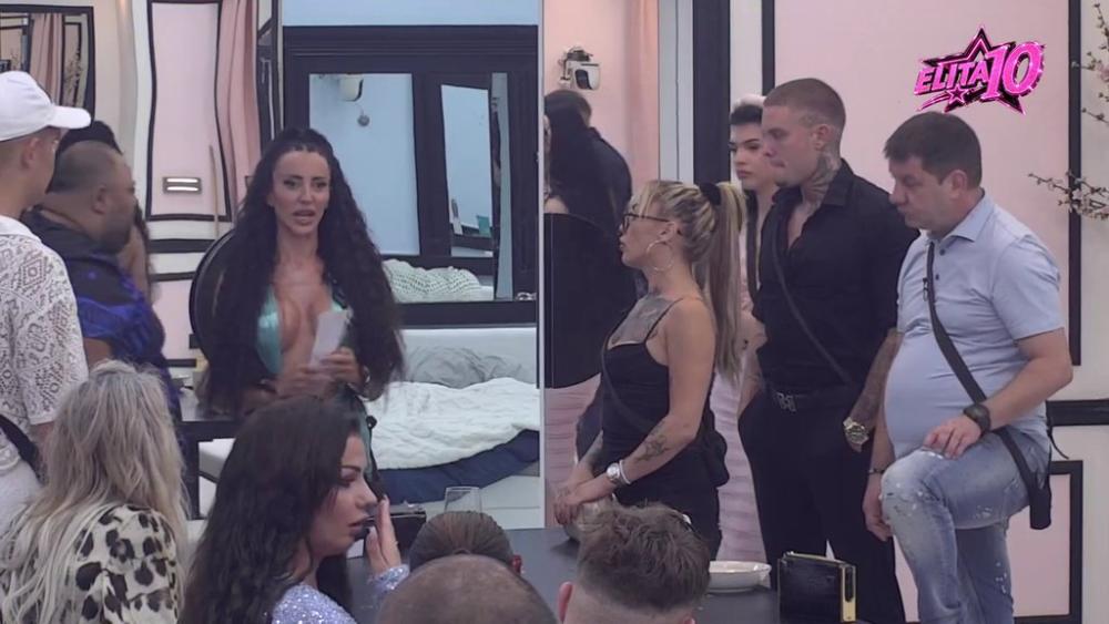 Sprema se haos: Poršelina podelila novac za žurku! (VIDEO)