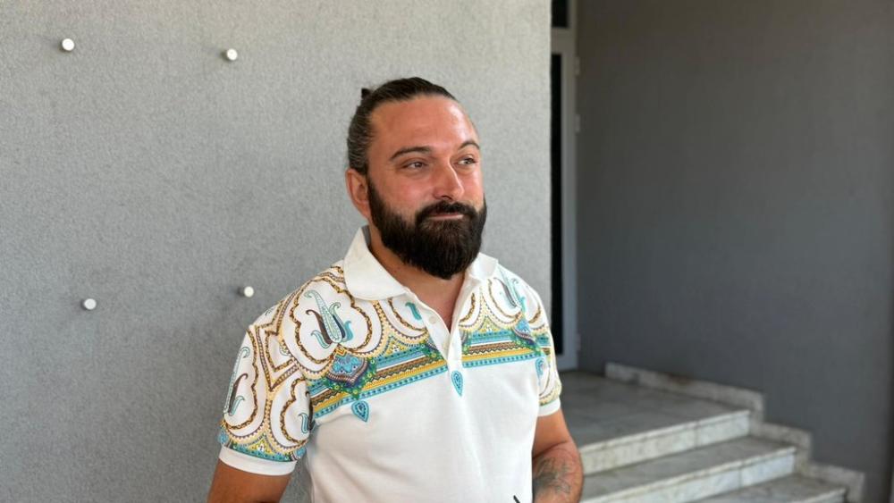 One su mu najveća podška! Pevač pred ulazak u Elitu 10 progovorio o odnosu sa bivšom suprugom pa otkrio: MOŽDA MI BUDE KUMA NA SVADBI (VIDEO)