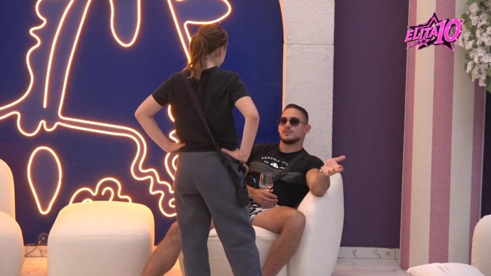 Ja te volim! Jovana (17) rešila da smuva Dalibora, dala sve od sebe, on je ODBIO! Ona prišla da mu proveri PONOS (VIDEO)