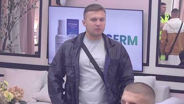 Mogao je napolju da mi kaže sve to: Karić progovorio o sukobu sa Carem, priznao zbog čega mu je najviše ŽAO (VIDEO)