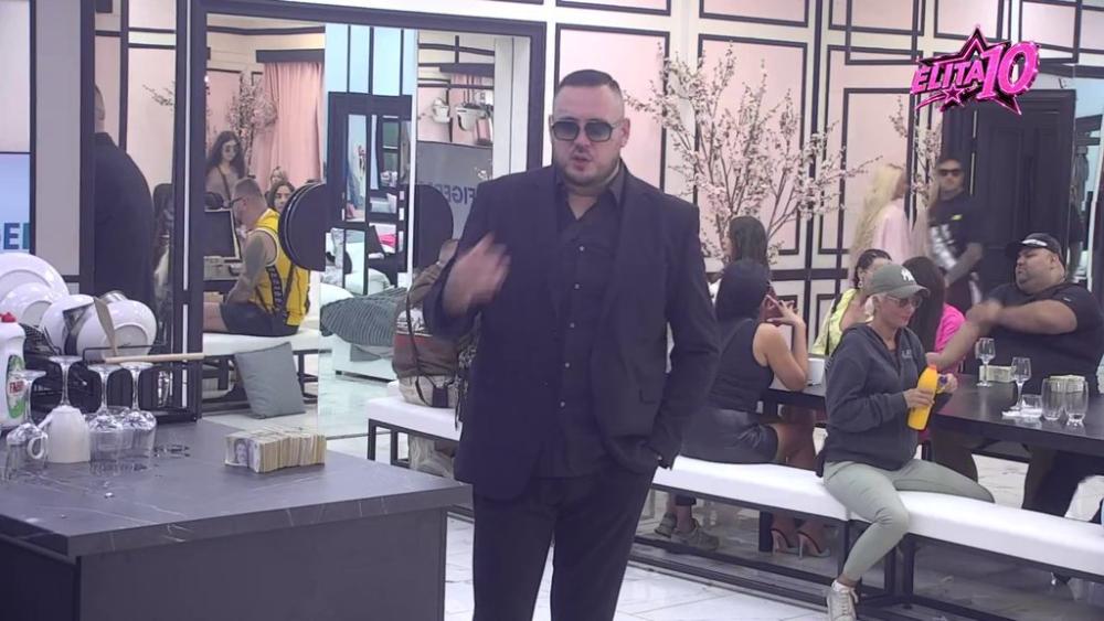 Imao sam 700 evra u džepu, dao ženi 600 jer je rekla da joj BABA IMA RAK! Car poistovetio svoju i Janjuševu sudbinu, kao da su rođena braća (VIDEO)