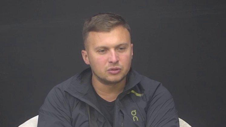 Nisam glup, kontrolišem se: Karić uzvratio Caru brutalan udarac i urnisao njegovu ekipu, rešeta bez pardona! (VIDEO)