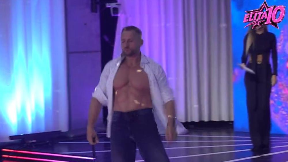 Momenat koji su svi čekali: Mahir prošetao zgodno telo, pa sve ćaće poslao u penziju: Stigao je baja... (VIDEO)