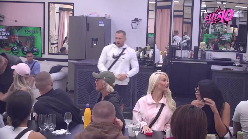 Kupio si mir! Mahir jedini sasuo Caru ISTINU U LICE, izmirio se sa svim ljudima sa kojima je ratovao (VIDEO)