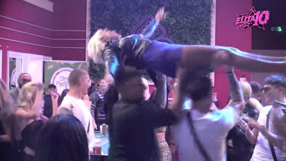 Atmosfera doseže vrhunac! Karić i ekipa digli Jasenku u vazduh, pa je vrteli kao helikopter (VIDEO)