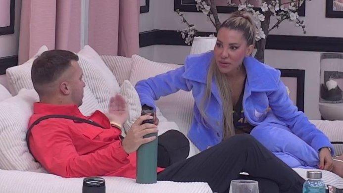Ne može da veruje! Karić šokiran Đukićevim ponašanjem: Folira se, najlakše je tako da... (VIDEO)