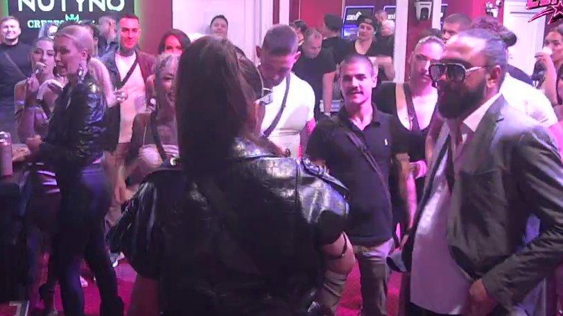 Izdržite, možete vi to: Ana Nikolić se obratila učesnicima Elite, poželela im sreću, pa šalom nasmejala sve: Ne pevam, kandidujem se za predsednika (VIDEO)