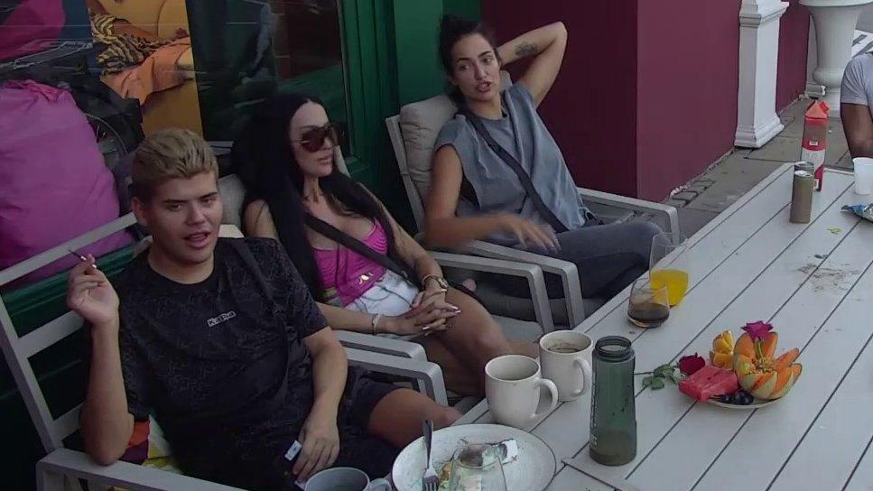Uroš osuo rafalnu paljbu po Daliboru: MACO, SVIĐAM TI SE, SAD MORAŠ DA TRPIŠ! (VIDEO)