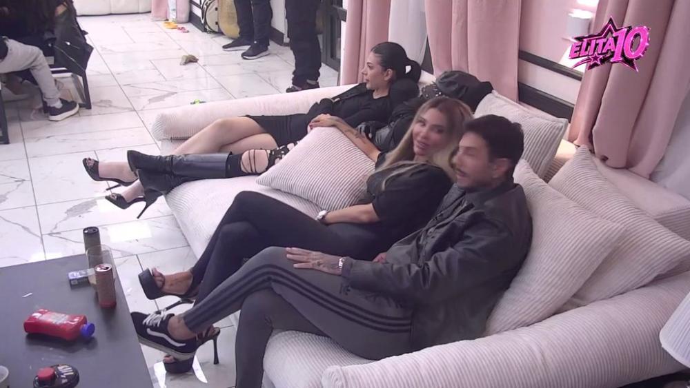 Ne smiriju se: Aneli i Đukić u novom sukobu, ni sami ne znaju šta im smeta (VIDEO)