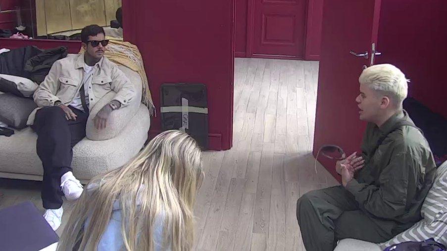 UROŠ DANAS U ULOZI PSIHOLOGA: Svim silama pokušao da sredi odnos Aneli i Đukića (VIDEO)
