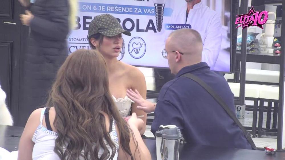 Bore se oko tebe: Dača i Laura analiziraju Karićev pristup prema njoj, evo na šta joj je skrenuo pažnju! (VIDEO)