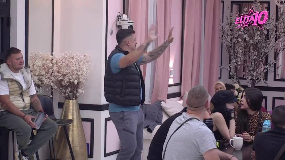 Terza priznao Lauri da gaji simpatije prema njoj! Zaratio sa Urošem Stanićem, ona mu dala korpu pred svima: Simpatičan je, ali... (VIDEO)