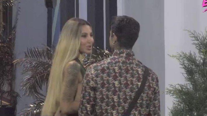 Aneli opet zamerila Filipu: TO JE TAKO MIZERNO I JADNO ZA MENE! On nastavlja da se pravda... (VIDEO)