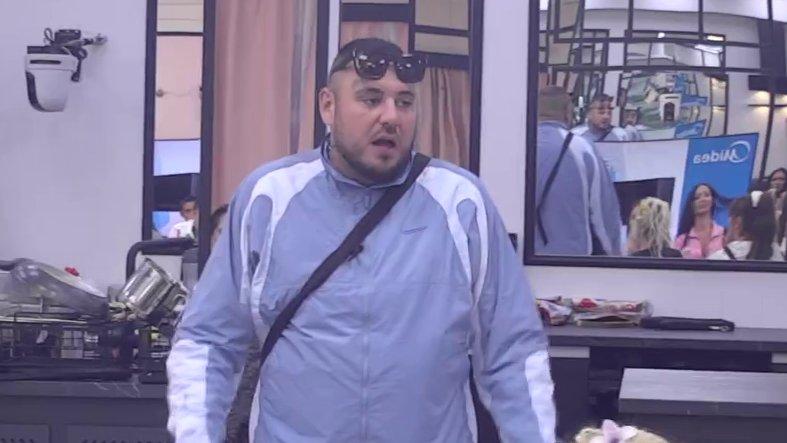 Prekinuli se od alkohola i dohvatili: Filip Car priznao da mu Đukić i Aneli nisu nikakav par, žestoko ih isprozivao! (VIDEO)
