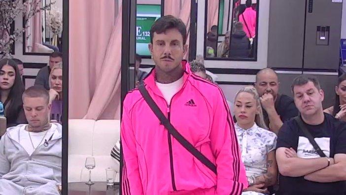 U ovom trenutku ne mogu da se pomirim: Đukić uspeo da zadrži bar malo dostojanstva, ali ne na duže staze! (VIDEO)