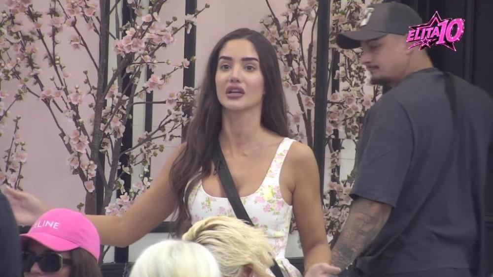 Šta se dešavalo između Anđele i Sukija? Ivan je pitanjima saterao u ćošak, priznala da li bi zbog Gastoza stavila tačku na odnos sa Carem! (VIDEO)