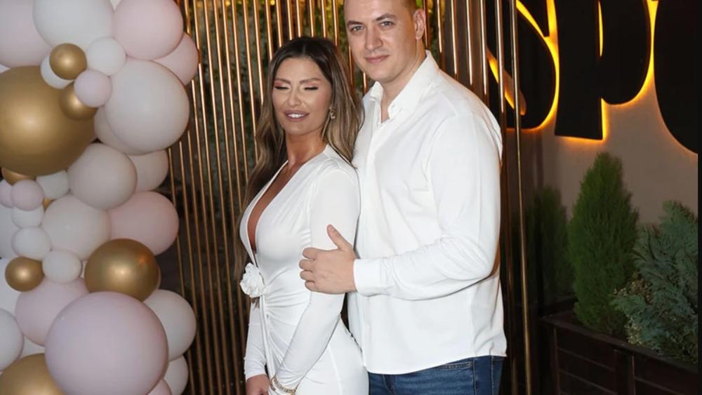 Anu i Mirčeta Radulović sin veže zauvek, prizor iz doma sa sestrom oduševio javnosti